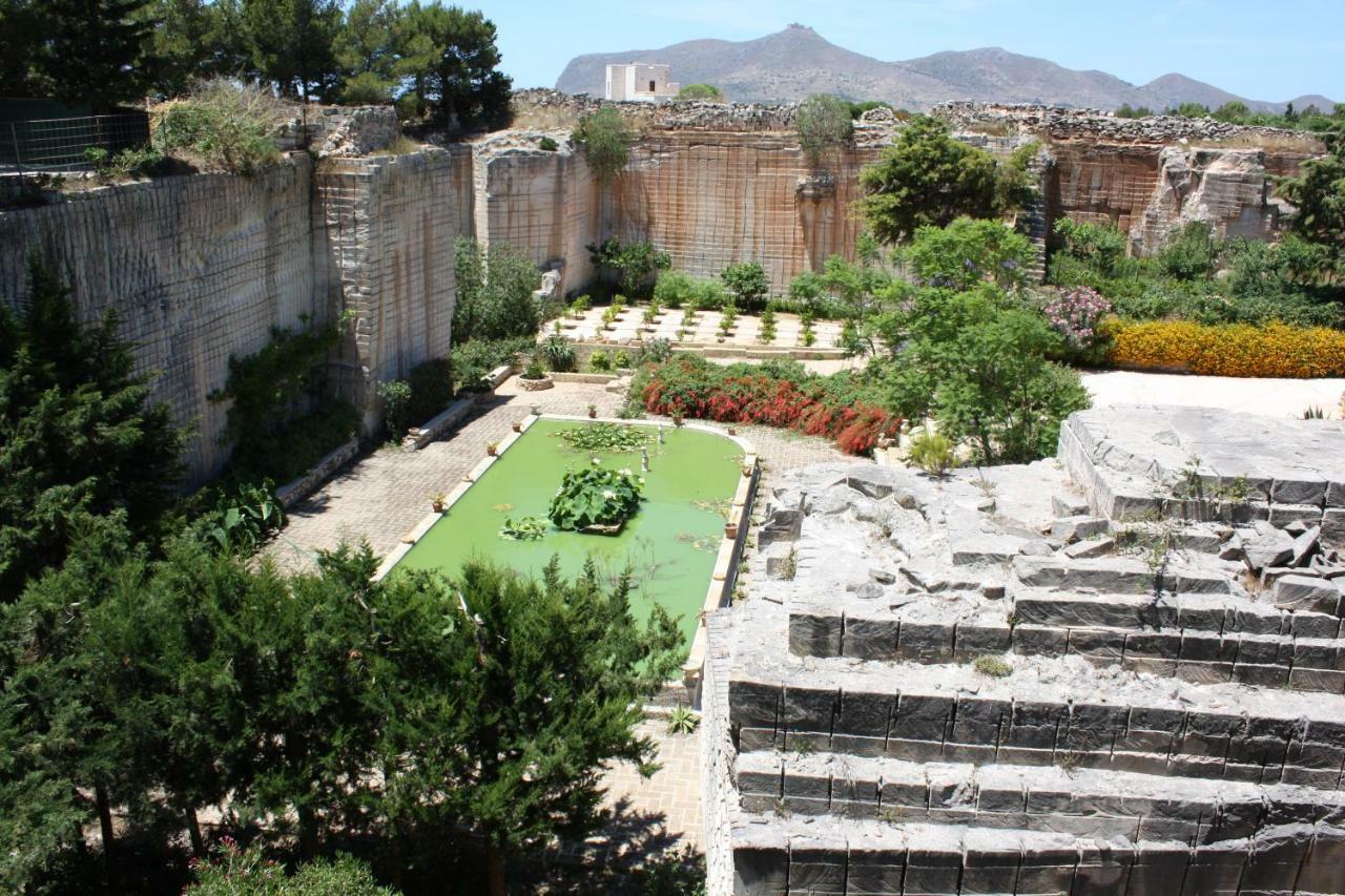 Giardino Dell'Impossibile Di Antonino Campo Apartamento Ilha de Ilha de Favignana Exterior foto